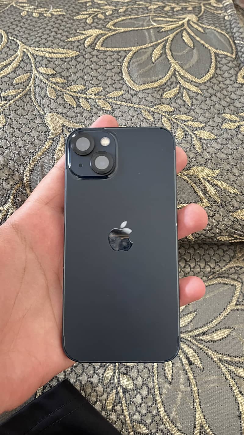 Apple iPhone 13 1