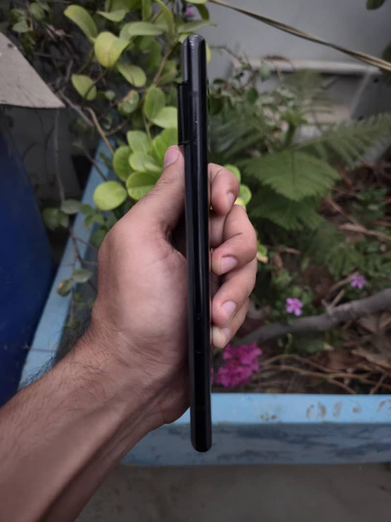 Google Pixel 6 Pro 2