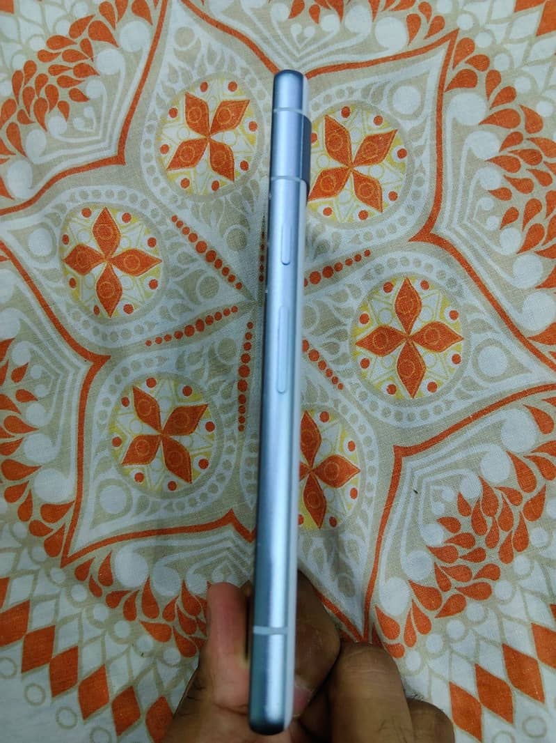 Google Pixel 7a 3