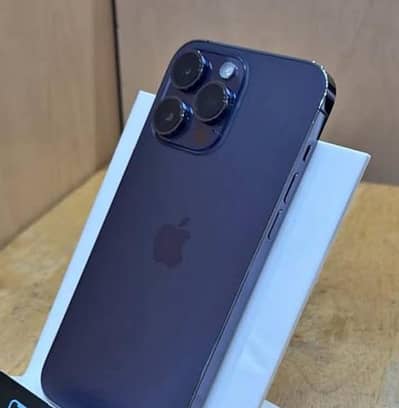 i Phone 8plus, 11,12,13,14,15 pro max on instalment Whatsap 3224144692