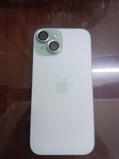 Apple iPhone 15