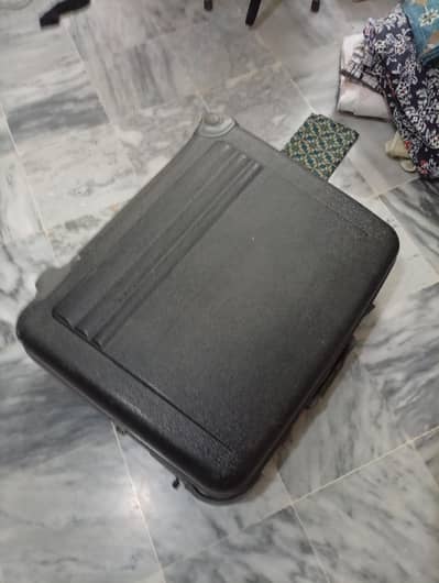 Suitcase full size