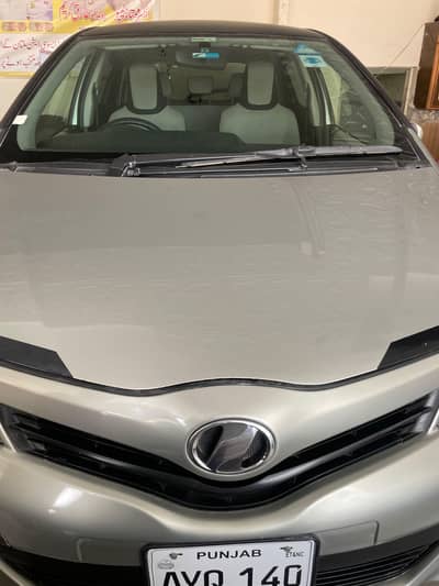 Toyota Vitz 2016