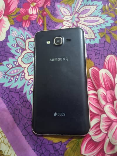 Samsung Mobile J7 Core