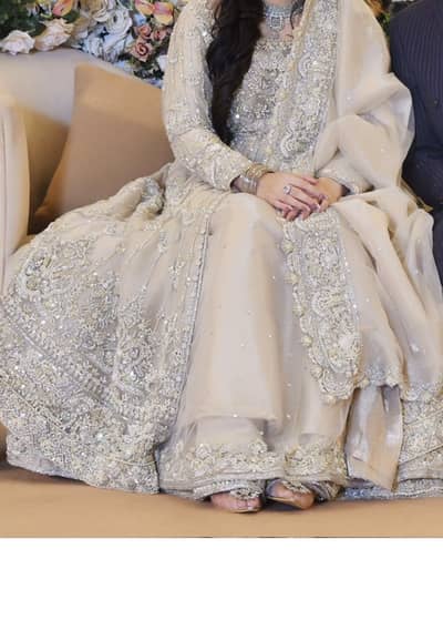 Bridal dress
