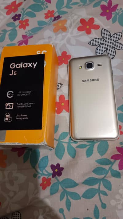 Samsung Mobile J5