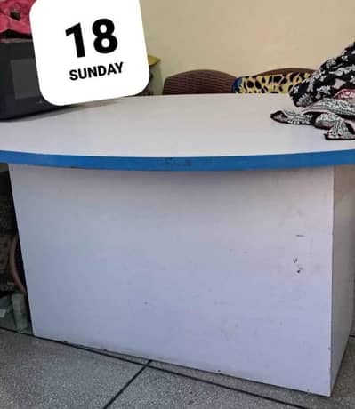 Dining & conference table with storage