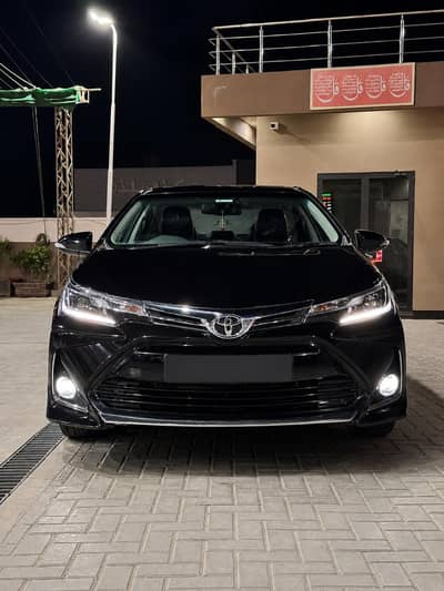 Toyota Altis Grande 2025 - Black Interior