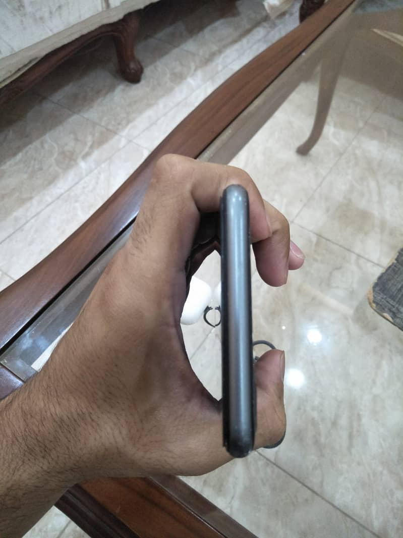 Apple iPhone 8 Plus 7