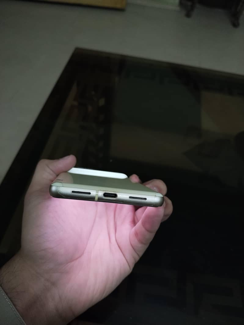 Google Pixel 7 5