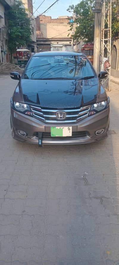 Honda City IVTEC 2016 [ 0.3. 2.1. 6.1. 6.5. 9.9. 4]