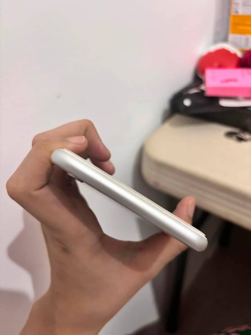 Apple iPhone 6S Plus 1