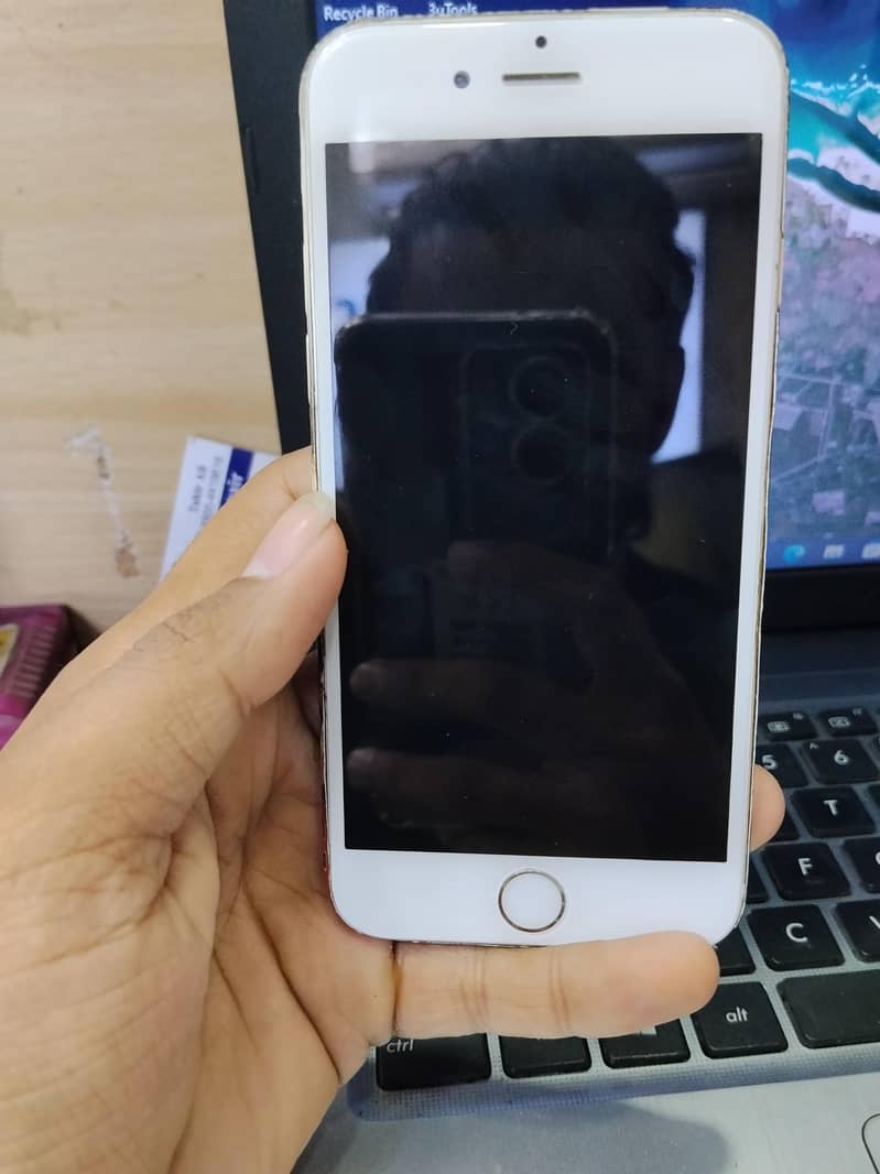 Apple iPhone 6 0
