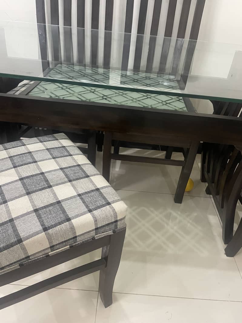 Dining Table 6 Chairs 2