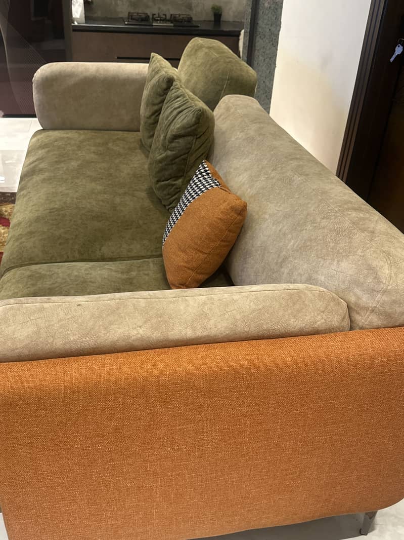 Sofa set with table 9