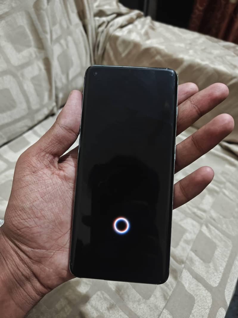 One Plus 10 Pro 1