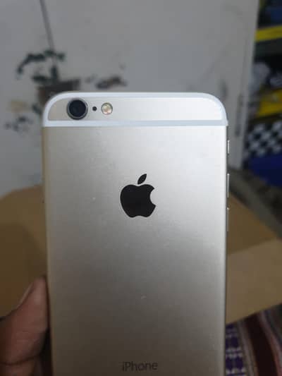 Apple iPhone 6