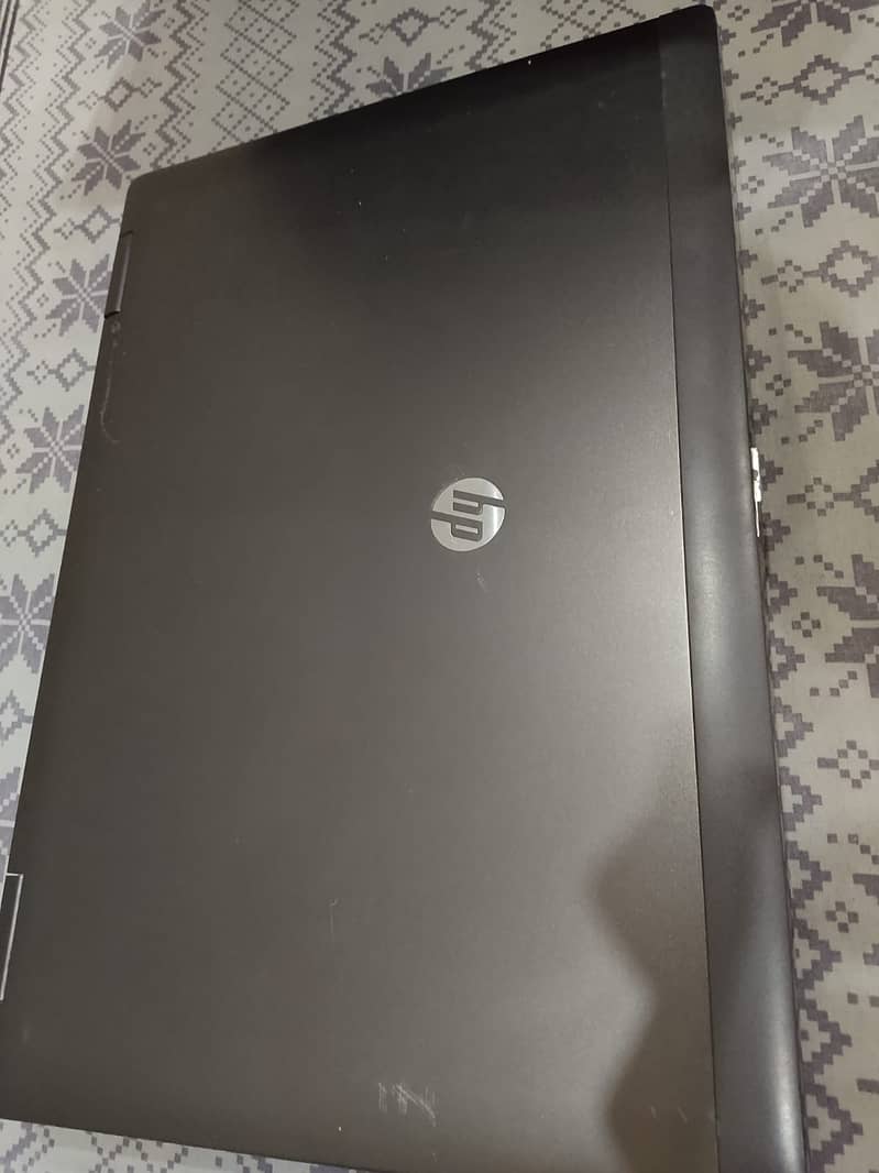 LAPTOP 1