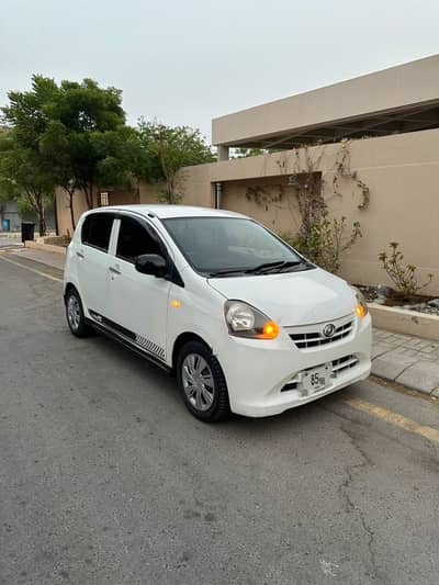 Daihatsu Mira 2013