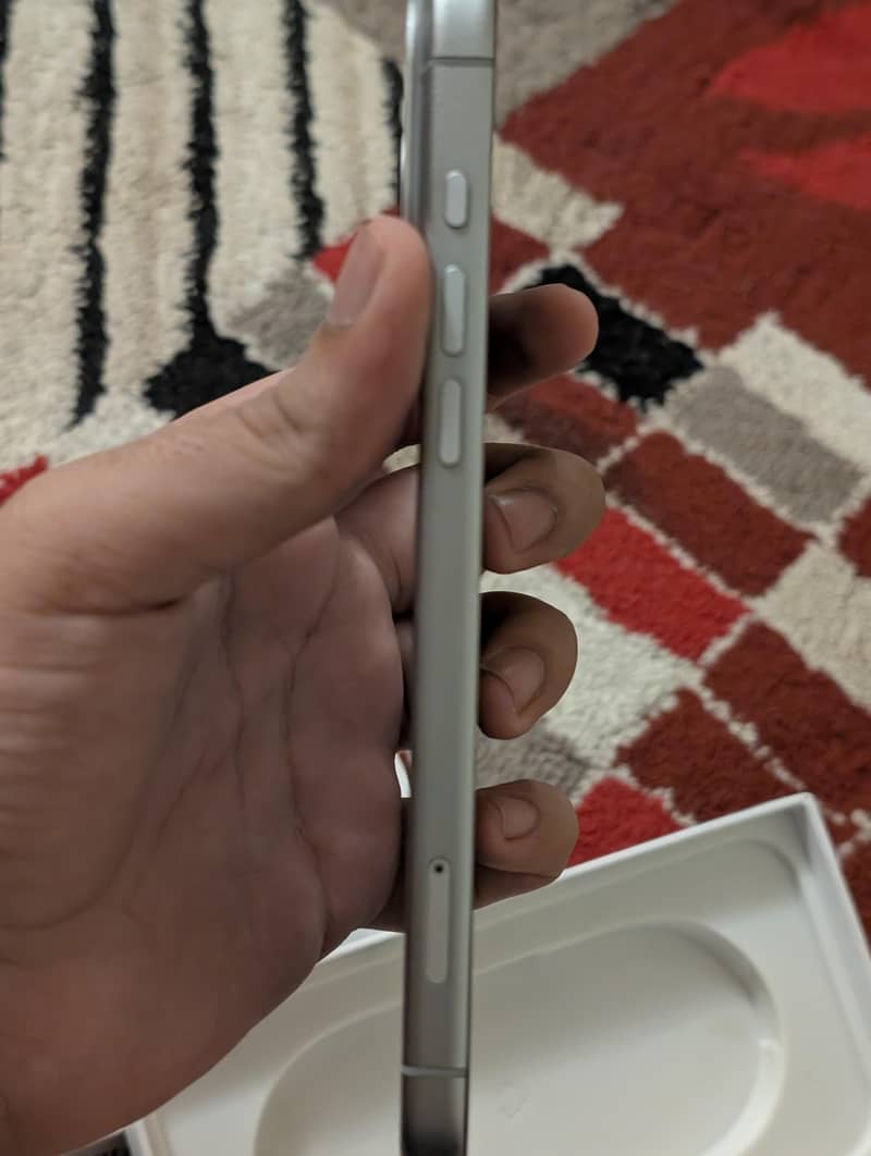Apple iPhone 17 Pro Max 1 TB  With Box Pta Approved CL0N E 5