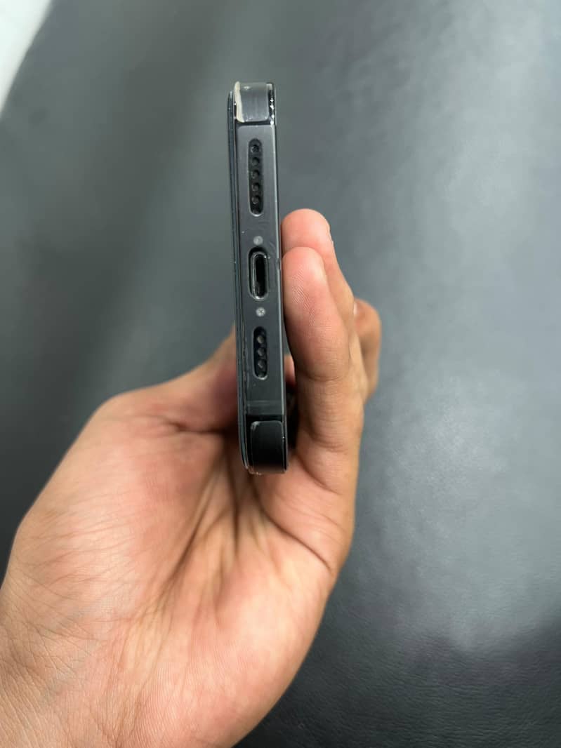 iphone 14 pro max 2