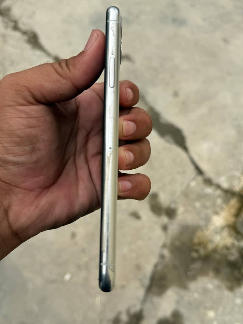 Iphone 11 pro max 3