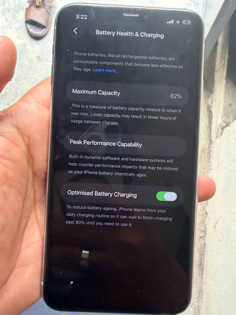 Iphone 11 pro max 4