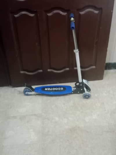 KIDS SCOOTY FOR SALE