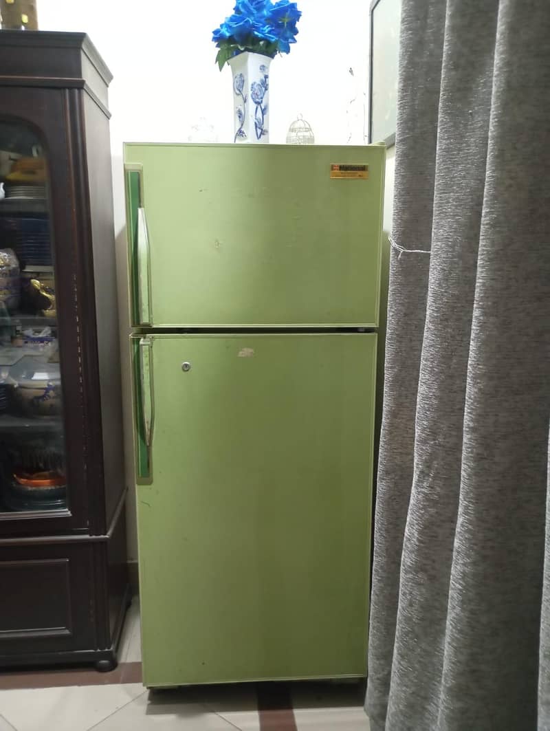 refrigerator 0