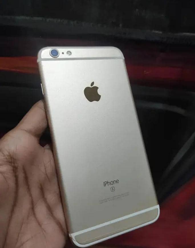 Apple iPhone 6S Plus 2