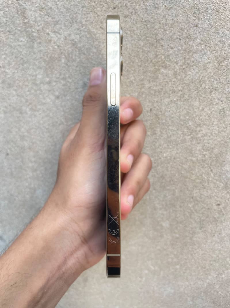 iPhone 12pro 7