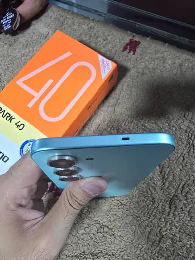 Tecno Spark 40 Pro 8/256