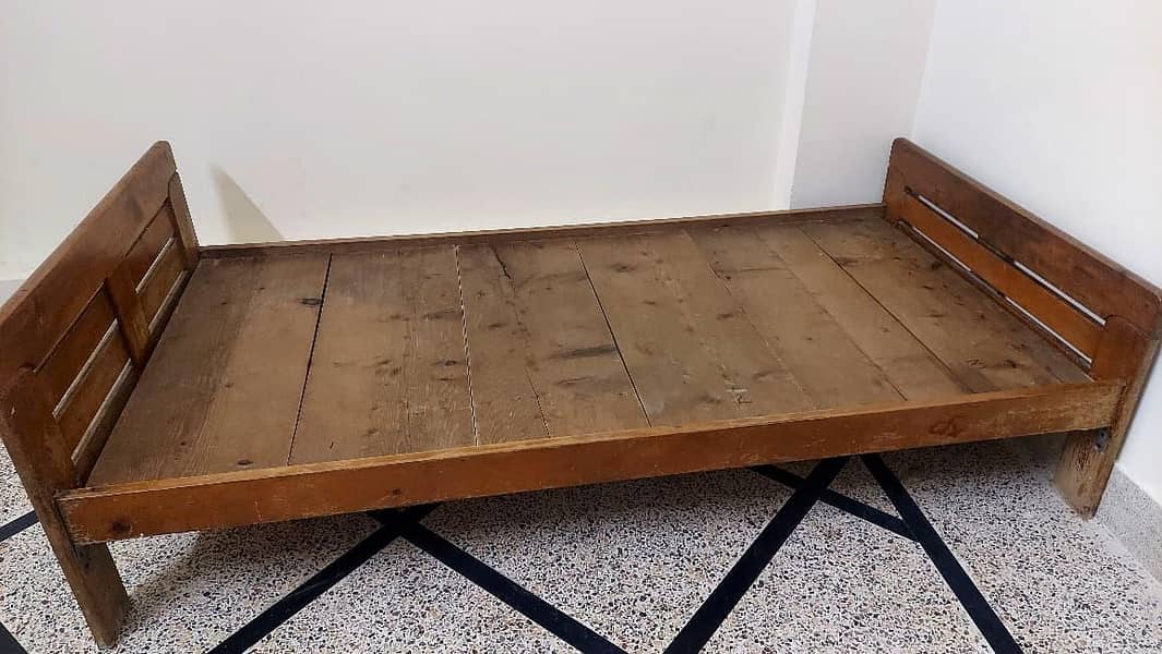 Diyar single bed 2