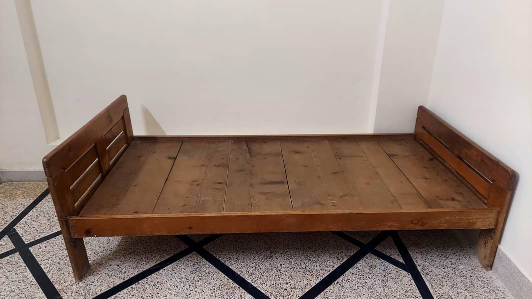 Diyar single bed 3