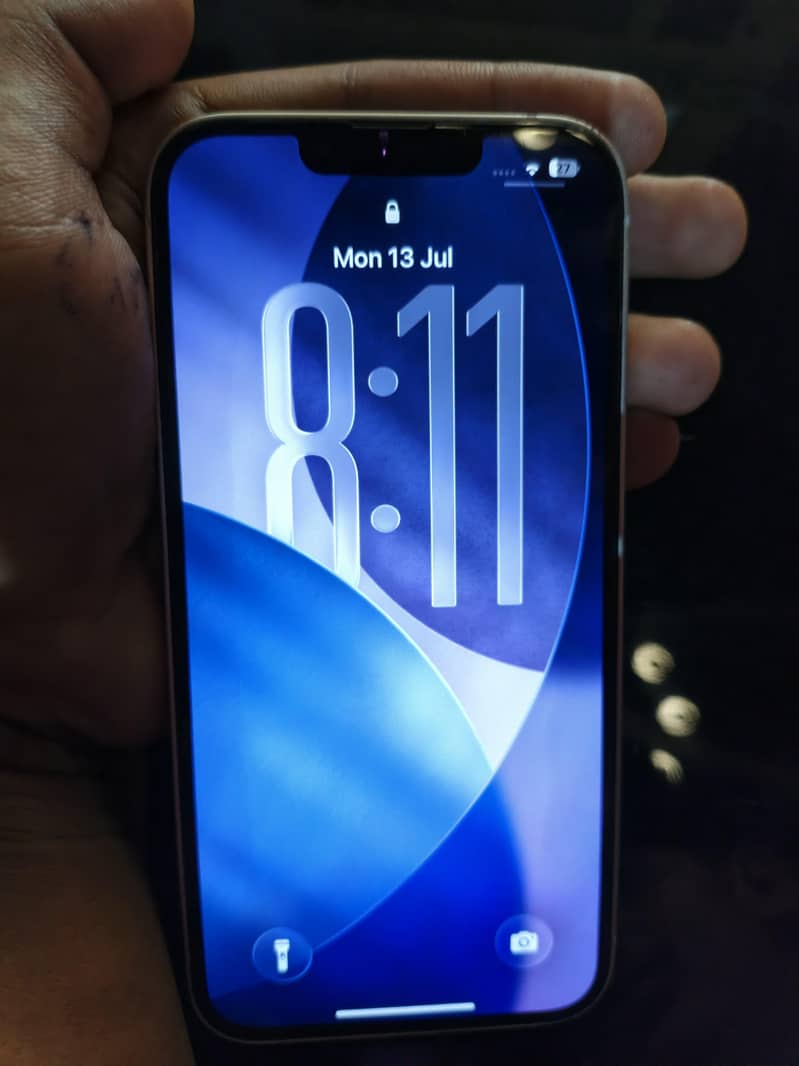 Apple iPhone 13 2