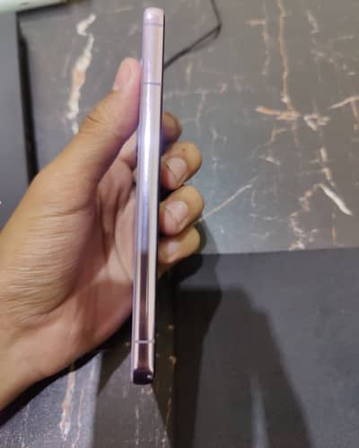 Samsung Mobile S22