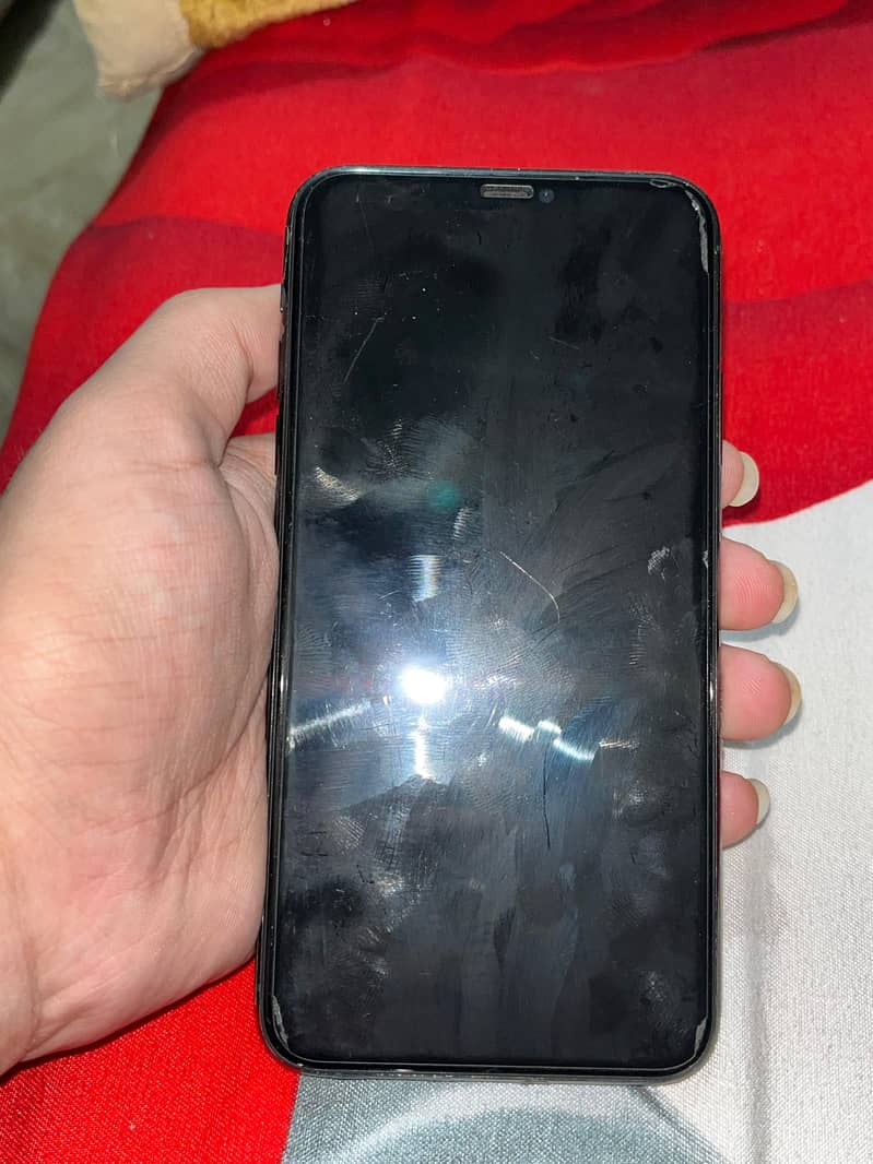 Apple iPhone 11 Pro Max 3