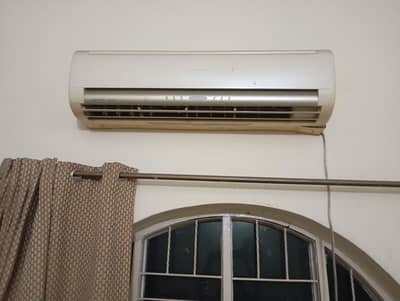 waves air-conditioner