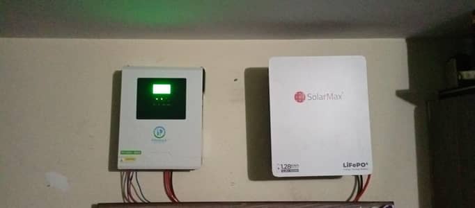 1.6 Kw Primax solar inverter and 12 v 100 Ah Battery Solarmax