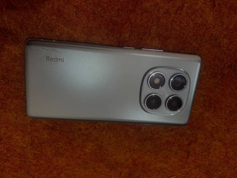 Xiaomi Redmi Note 14 Pro 1