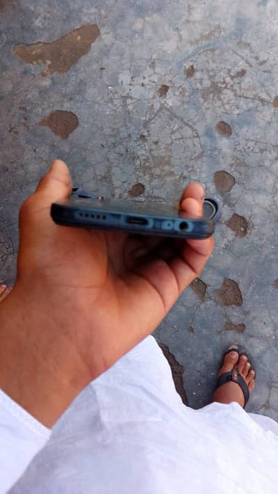 Vivo Y16