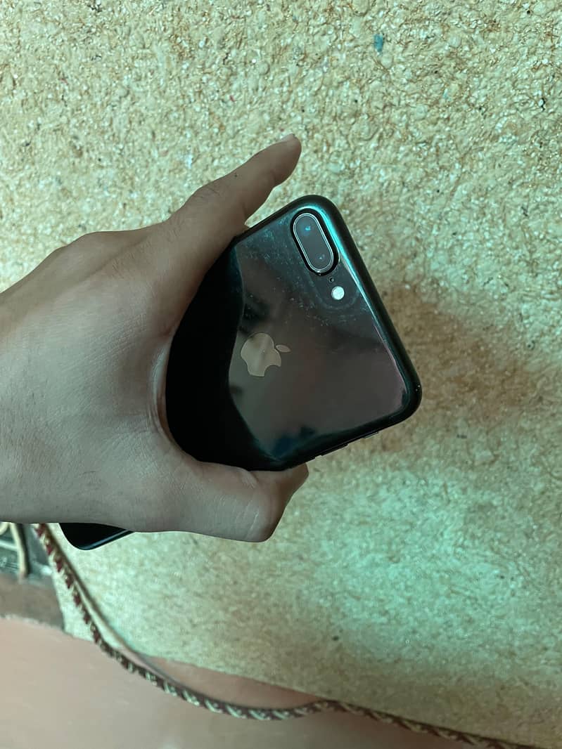 Apple iPhone 7 Plus 7