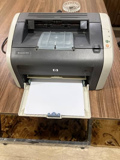 Hp Laser jet  1012