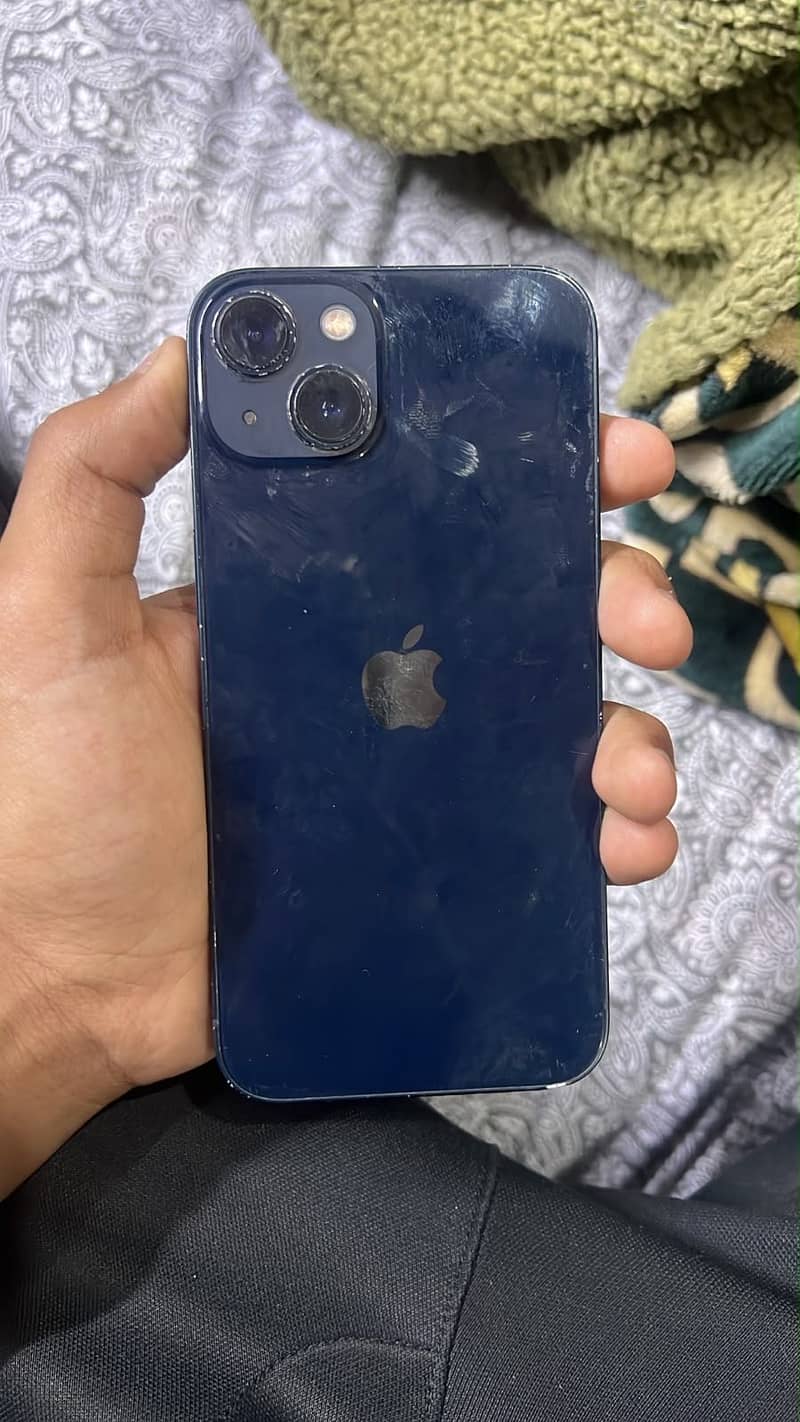 Apple iPhone 13 2