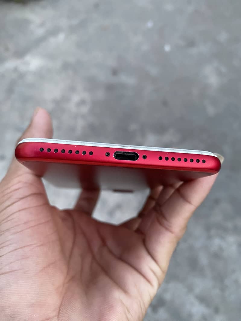 Apple iPhone 7 Plus 3