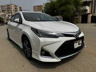 Toyota Corolla Altis 1.6 X CVT-i Special Edition 2022