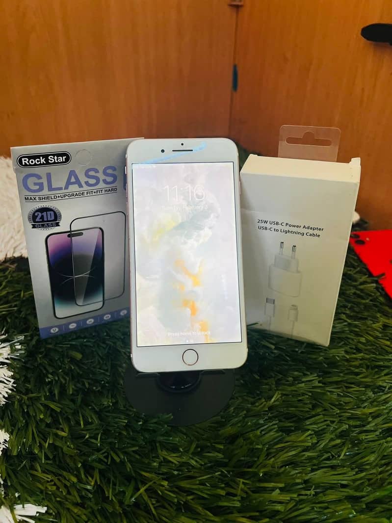 Apple iPhone 7 Plus 0