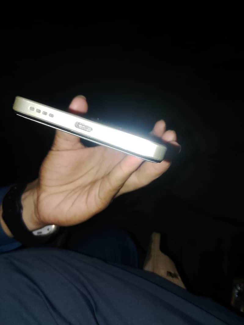Realme C75 3