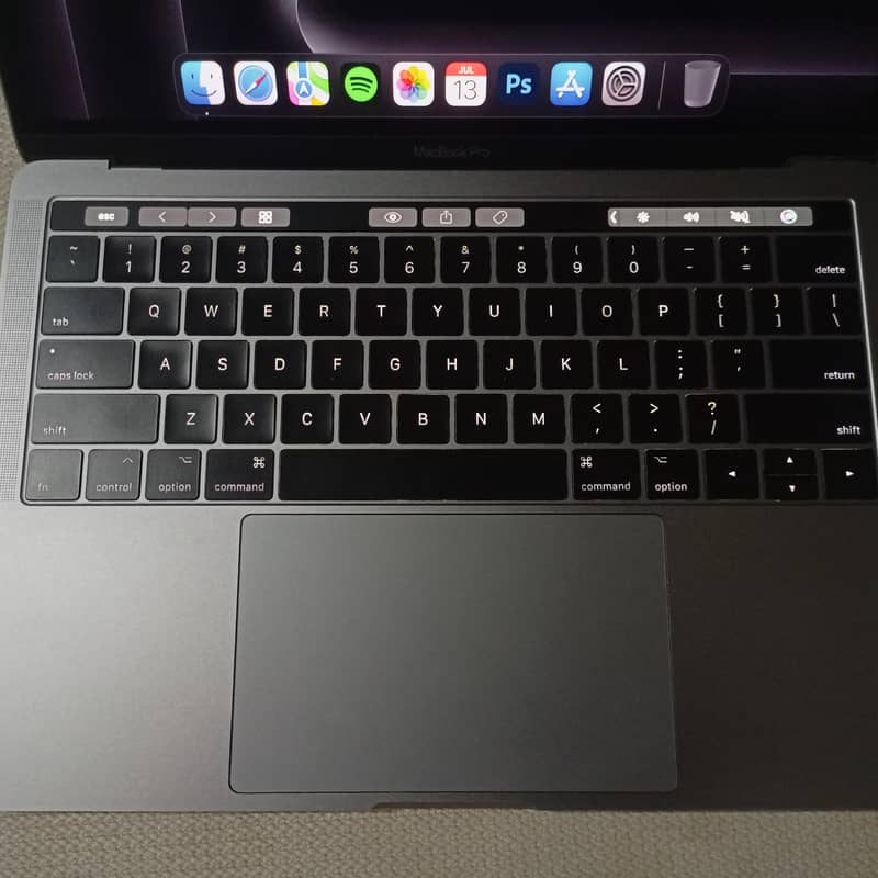 2017 MacBook pro 0