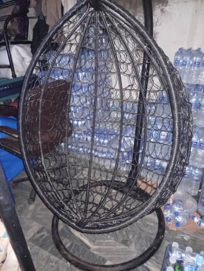 swinging chair